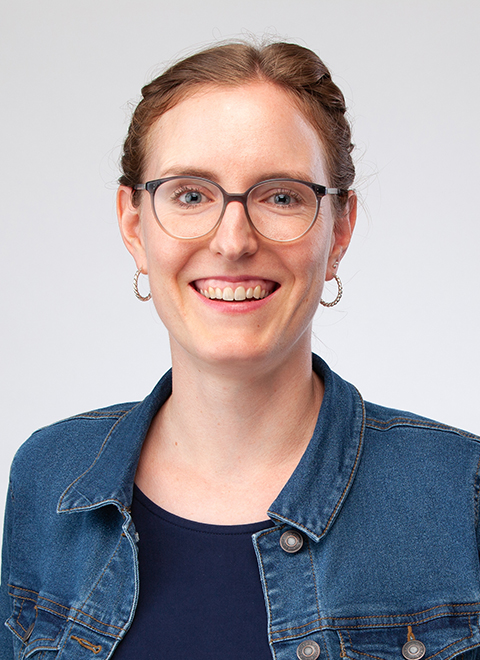 Charlotte Jenal, Leitungsassistentin und Leitung Sekretariat, Fachstelle Kultur Kanton Zürich Charlotte Jenal, Leitungsassistentin und Leitung Sekretariat, Fachstelle Kultur Kanton Zürich